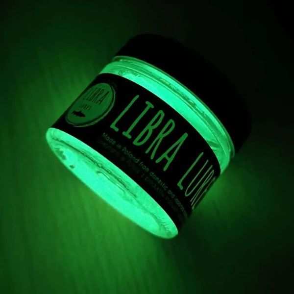Libra Lures Fatty D’Worm 65 mm #000 Glow UV Green - Cheese